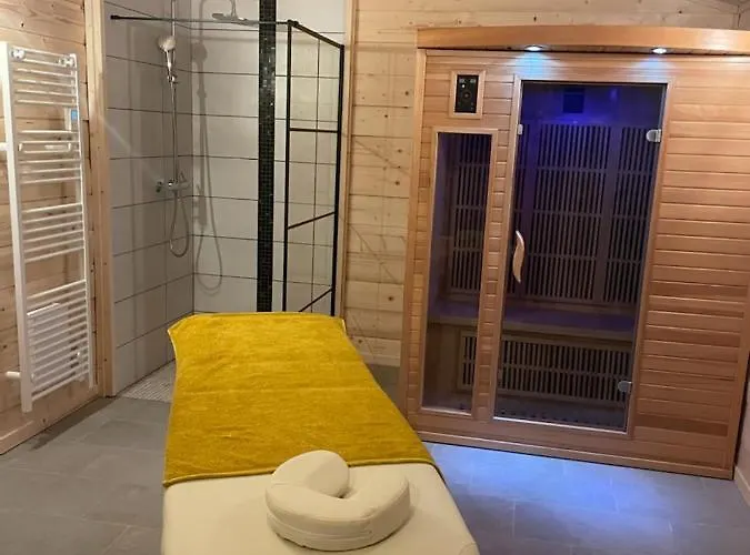 Guest house L'eden A L'est 4*